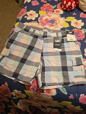 Lee Men's Plaid Cargo Shorts in Light Blue, Navy & Pink